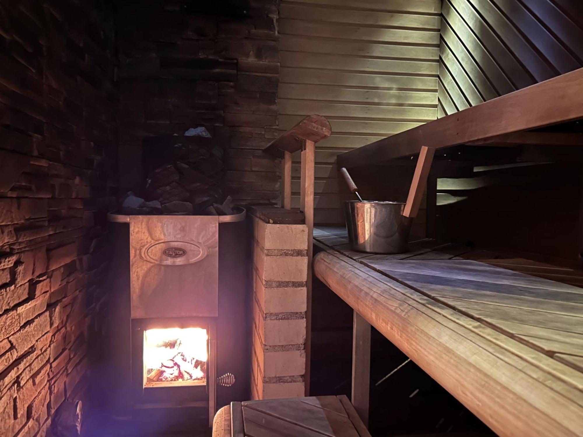 Peaceful Wood-Fired Sauna Stay Вантаа Екстериор снимка